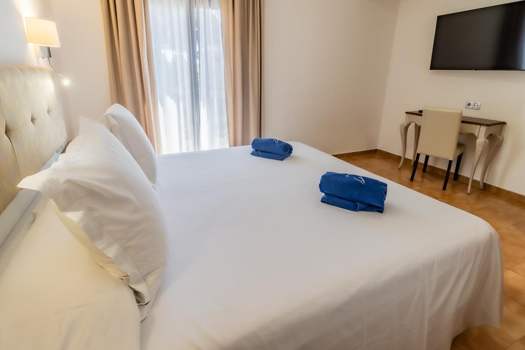 Paloma Blanca Boutique Hotel (Adults Only) Marbella Exterior photo